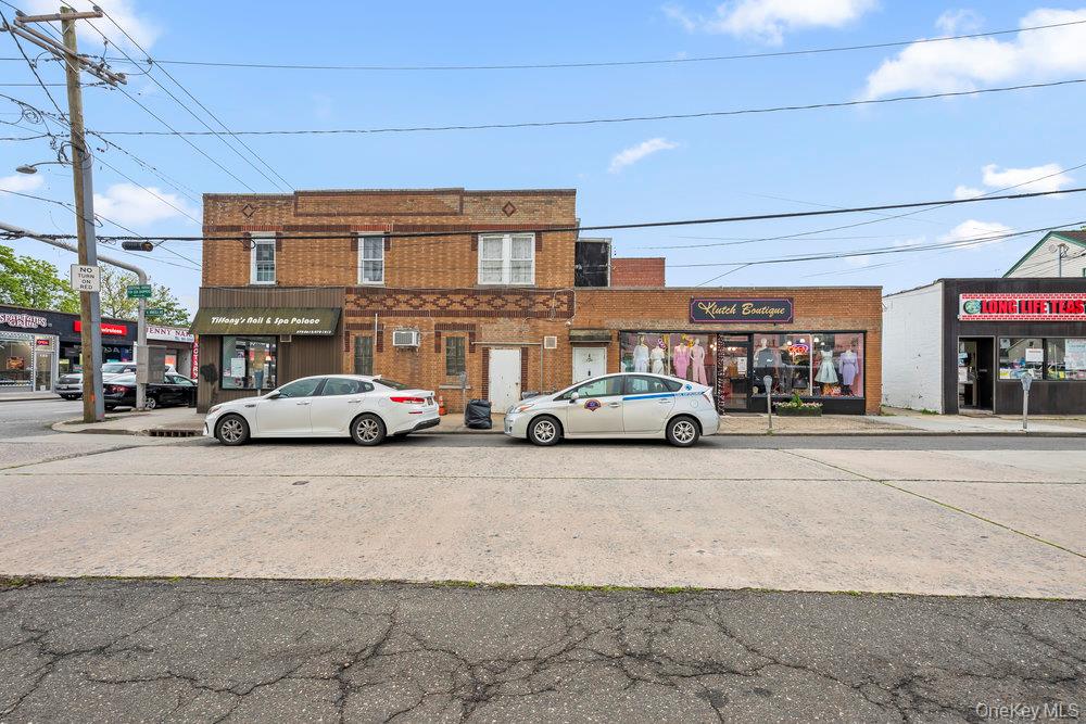 120 Rockaway Avenue Property Photo 3