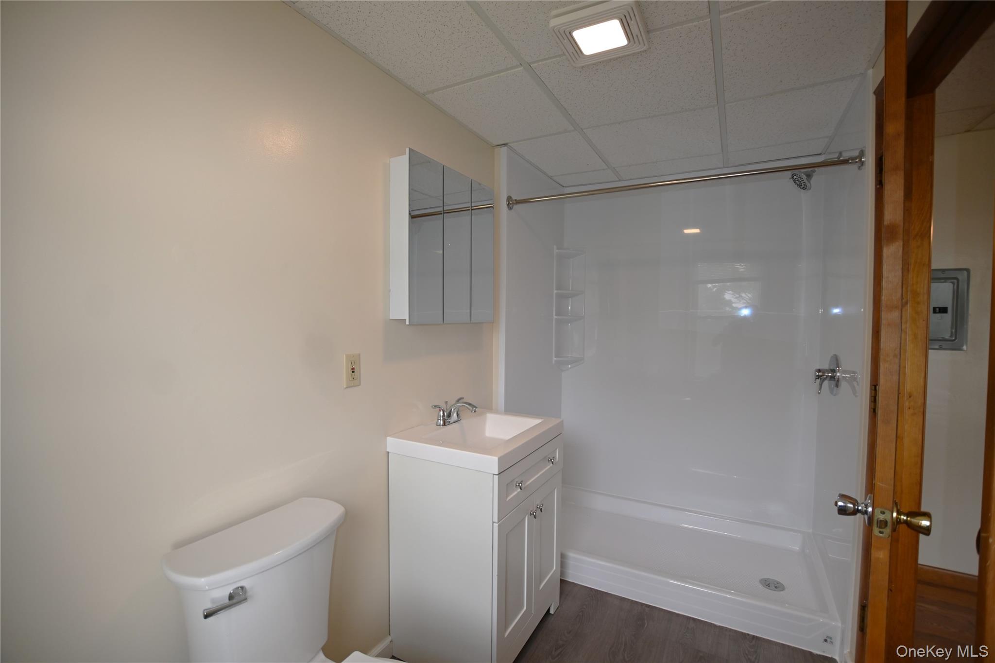 1298 Route 9w B Property Photo 11