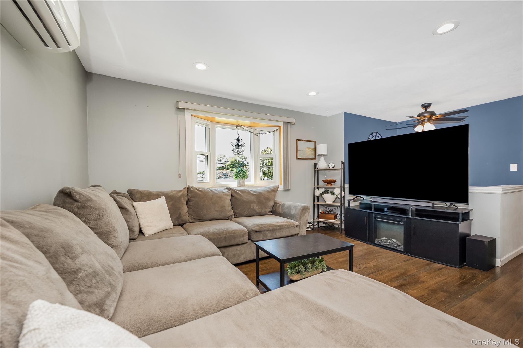 2401 Wave Avenue Property Photo 4