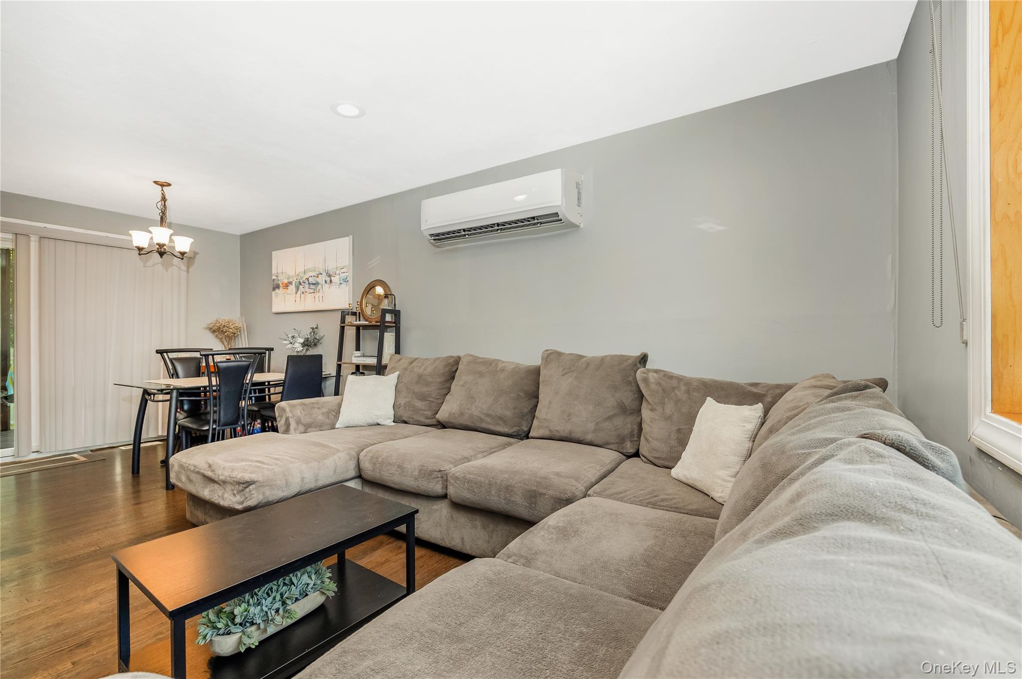 2401 Wave Avenue Property Photo 6
