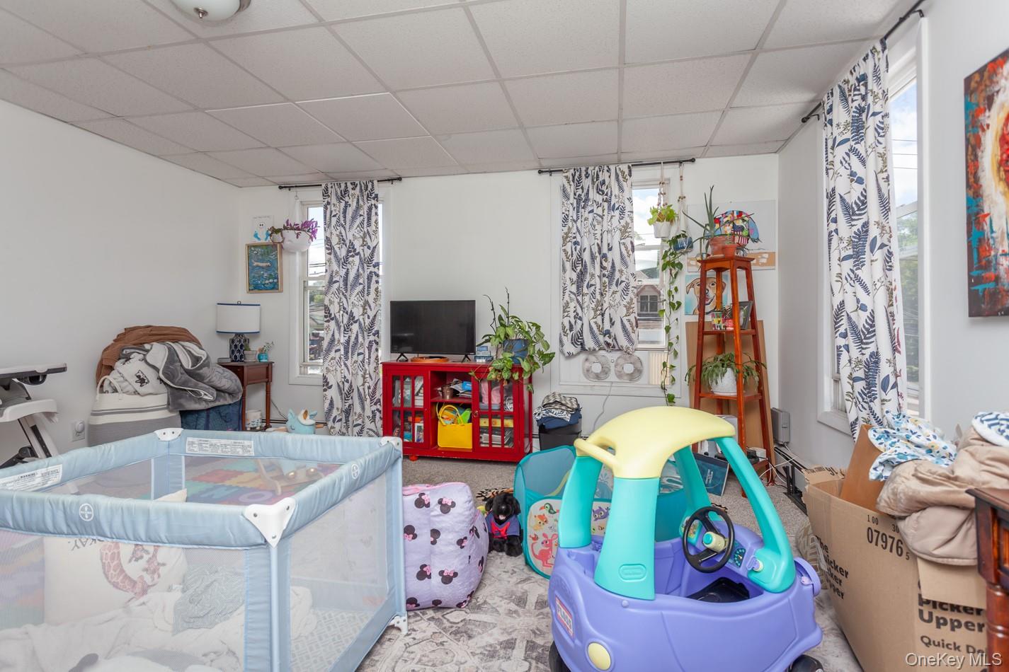 2151 Albany Post Road Property Photo 16