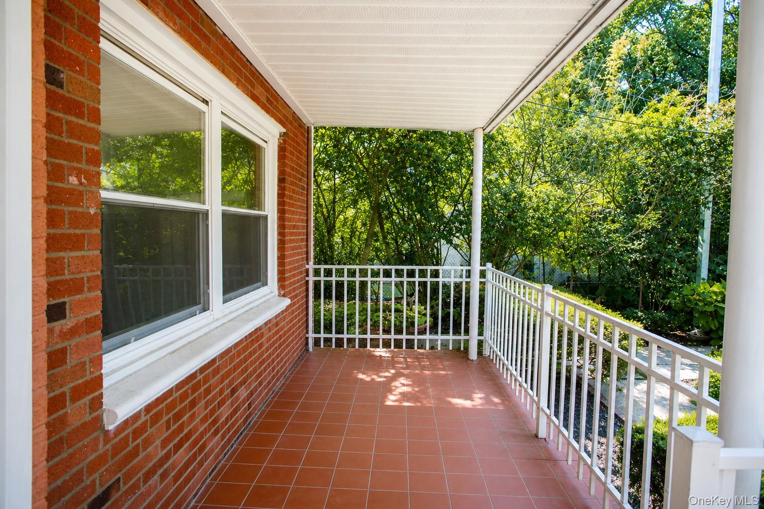 330 E Broadway 107 Property Photo 4