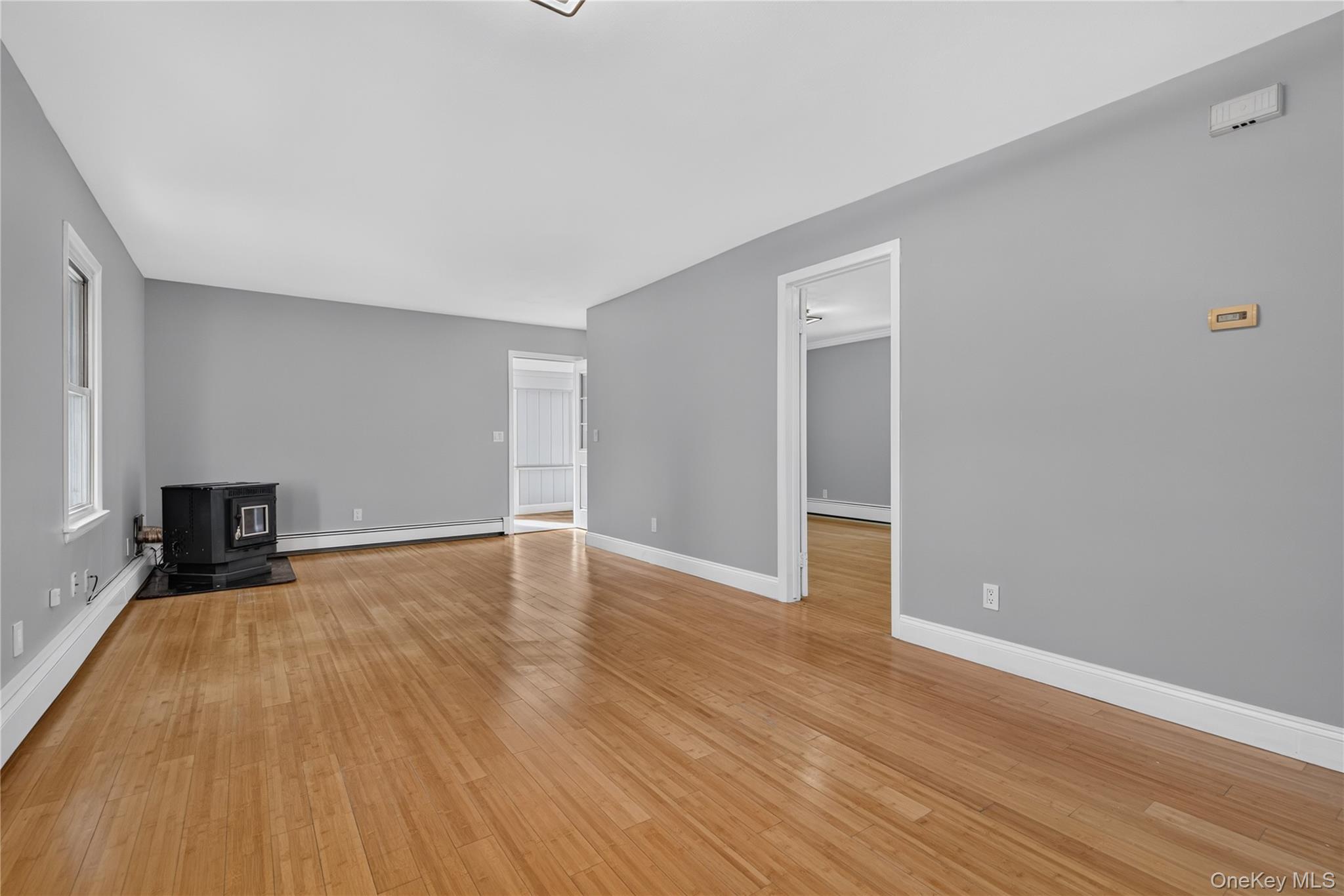 34 Winona Avenue 1st Floor Property Photo 12
