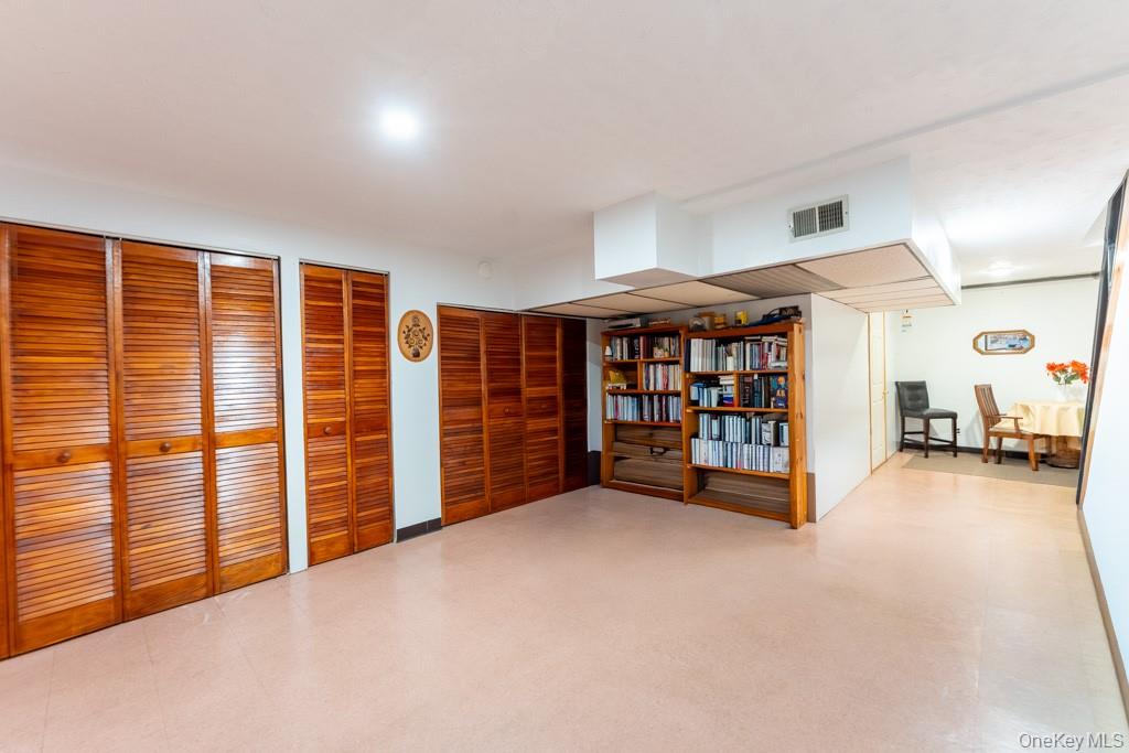 2175 Hughes Avenue Property Photo 34