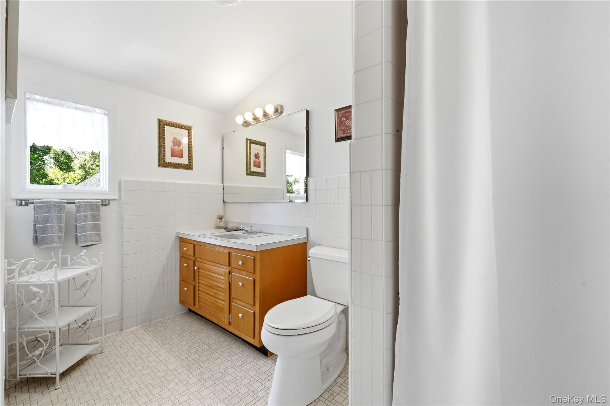 107 Lake Shore Drive Property Photo 35