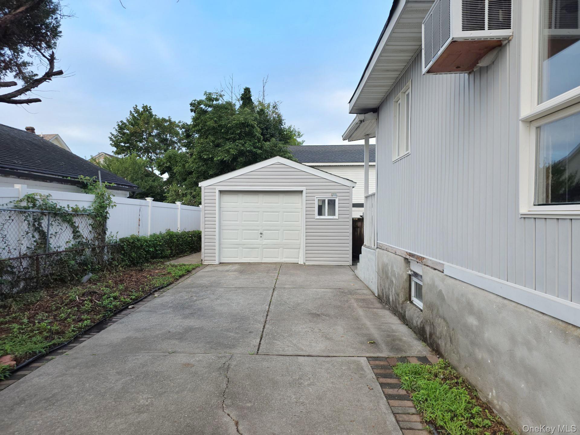 26 Gordon Place Property Photo 28