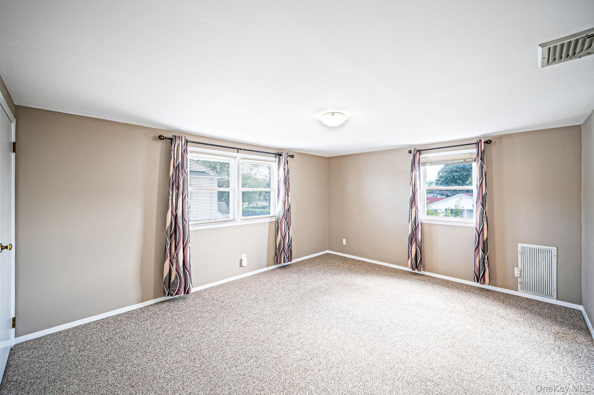 407 Argyle Road Property Photo 22