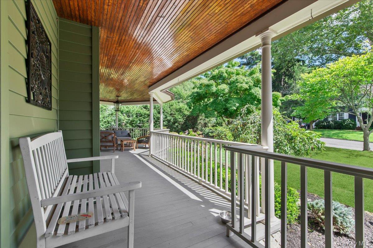 60 Lafayette Avenue Property Photo 3