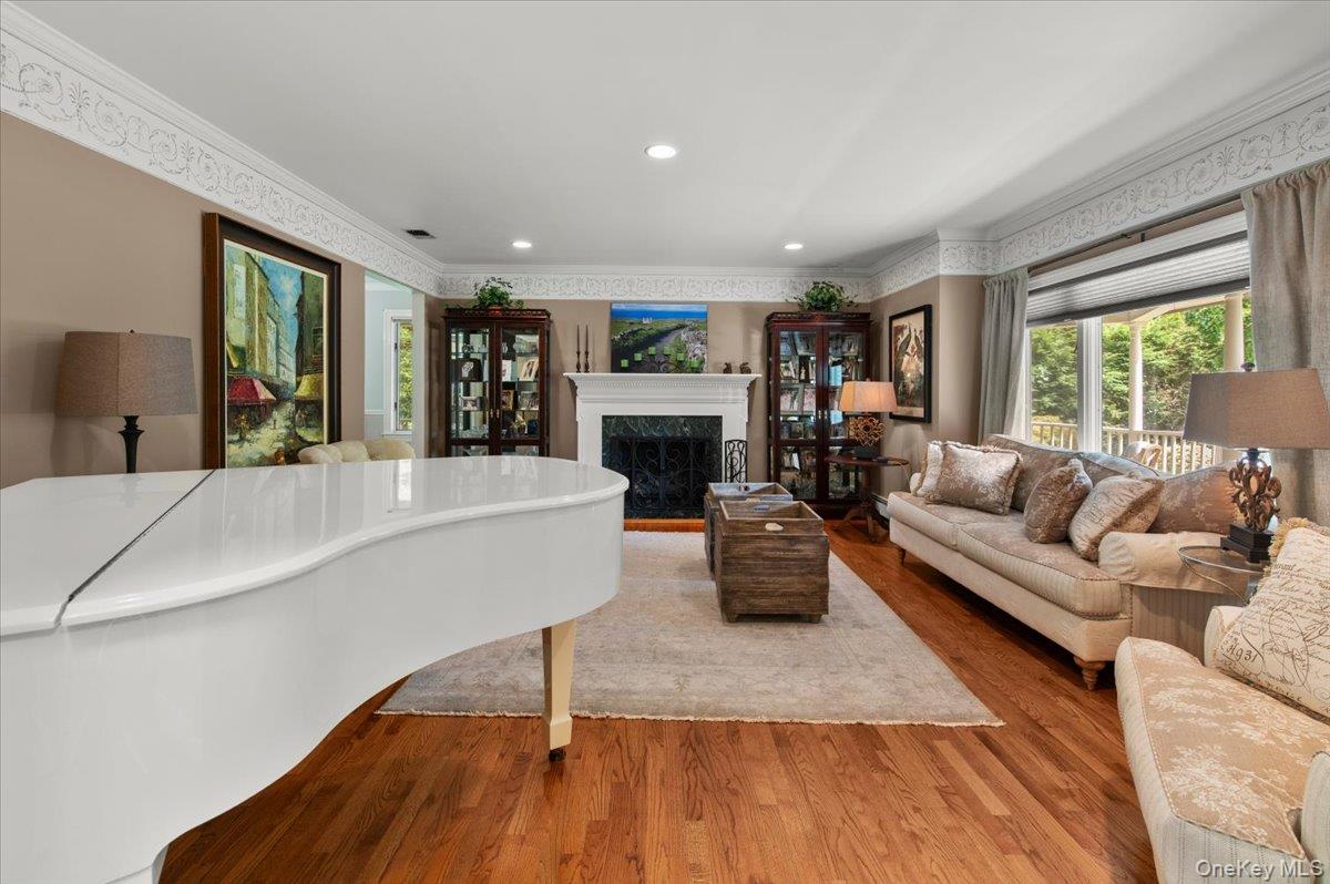 60 Lafayette Avenue Property Photo 7
