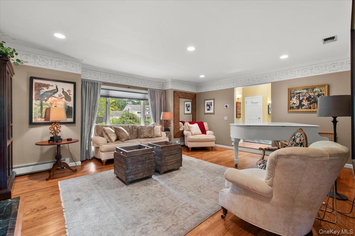 60 Lafayette Avenue Property Photo 8