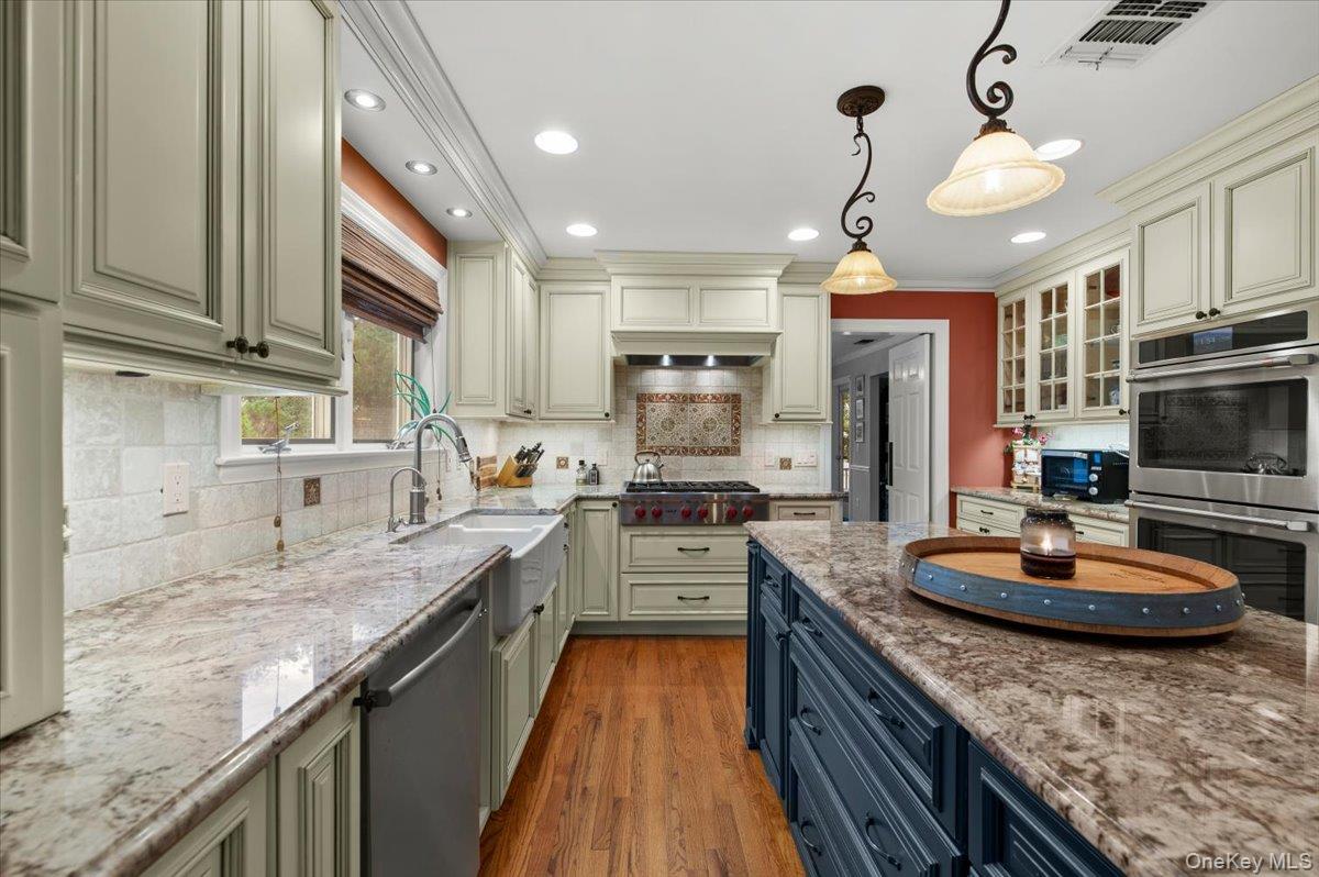 60 Lafayette Avenue Property Photo 15