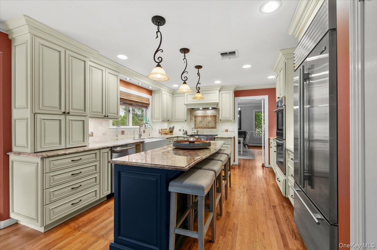 60 Lafayette Avenue Property Photo 17