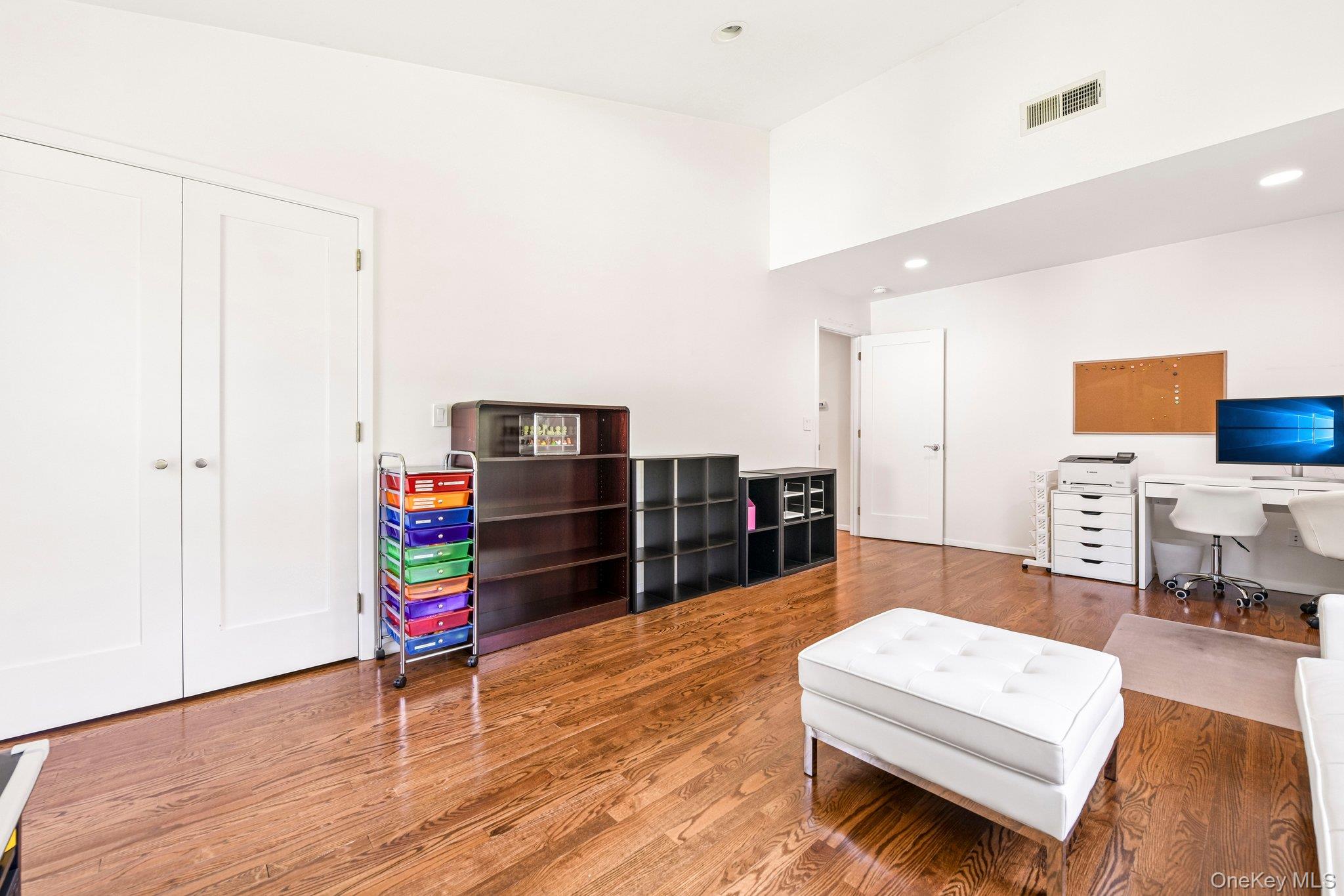 129 Jefferson Avenue Property Photo 35