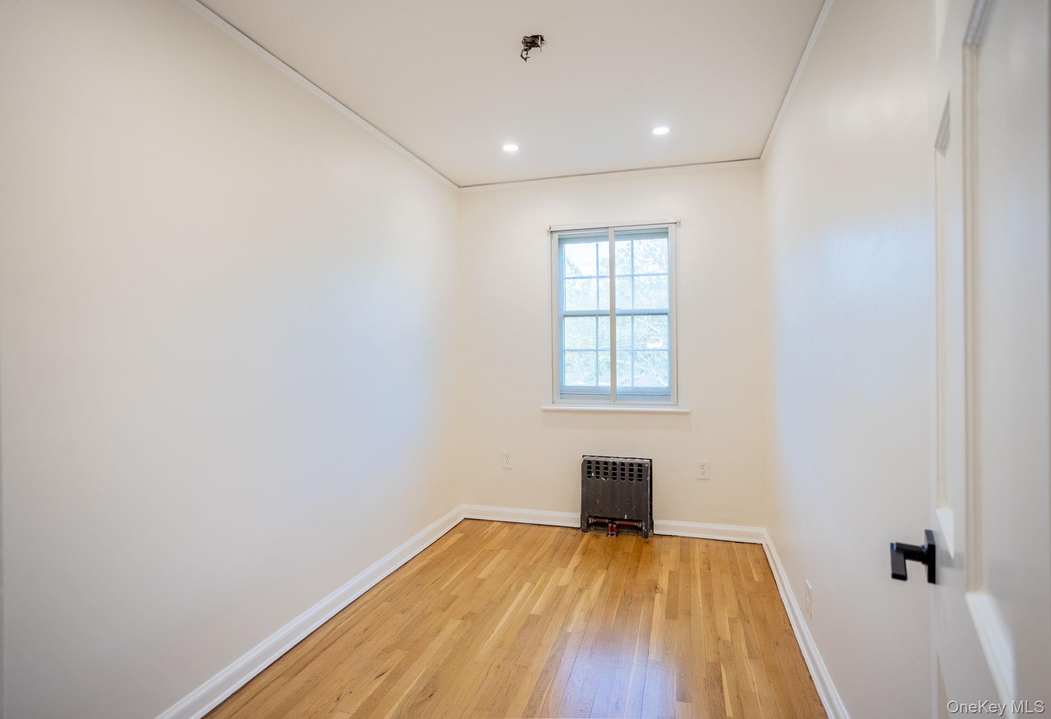 70-24 Utopia Parkway Property Photo 9