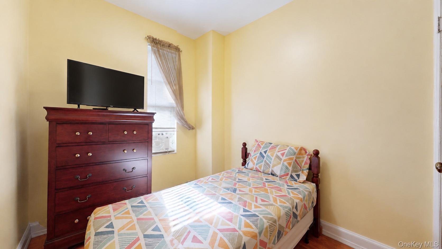 9408 Forbell Street Property Photo 13