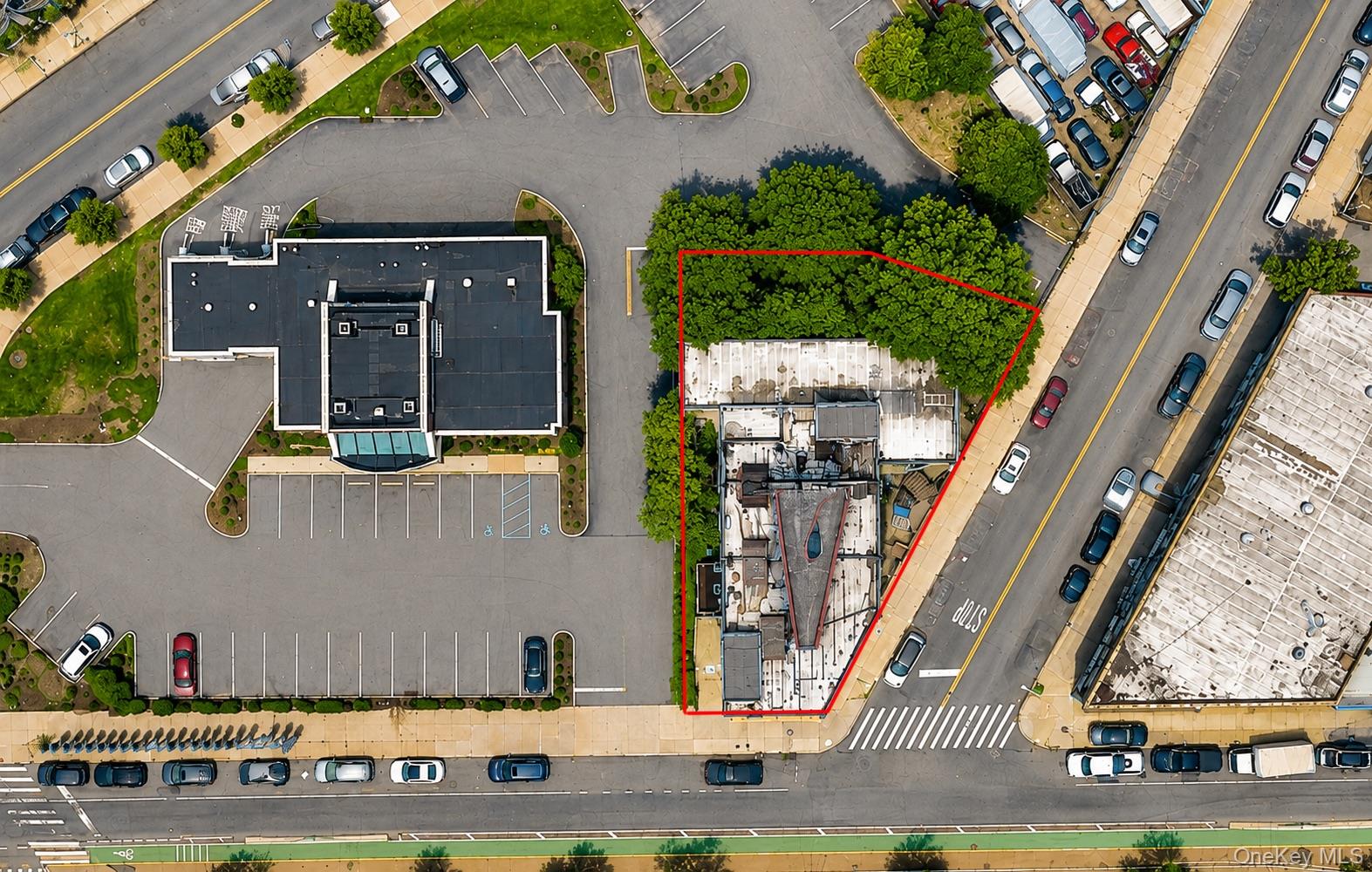 78-21 Queens Boulevard Property Photo 10