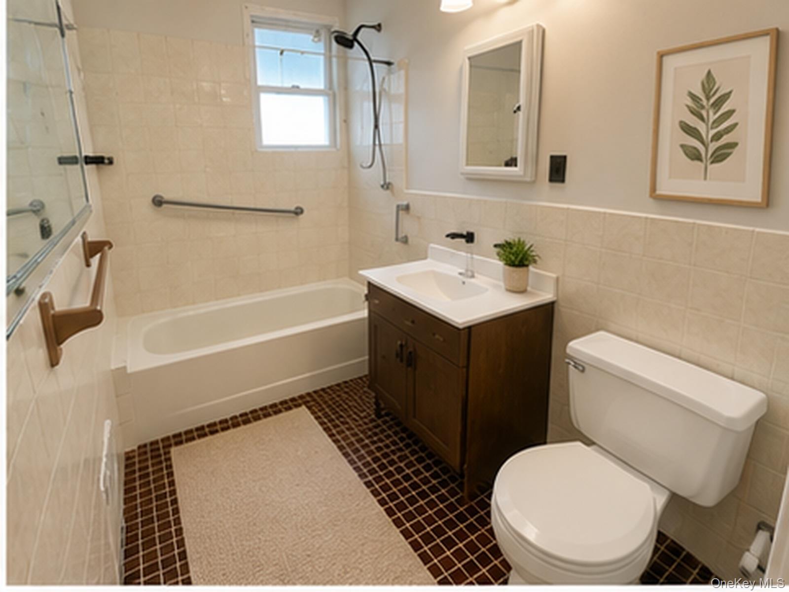 157 W Walnut Property Photo 5