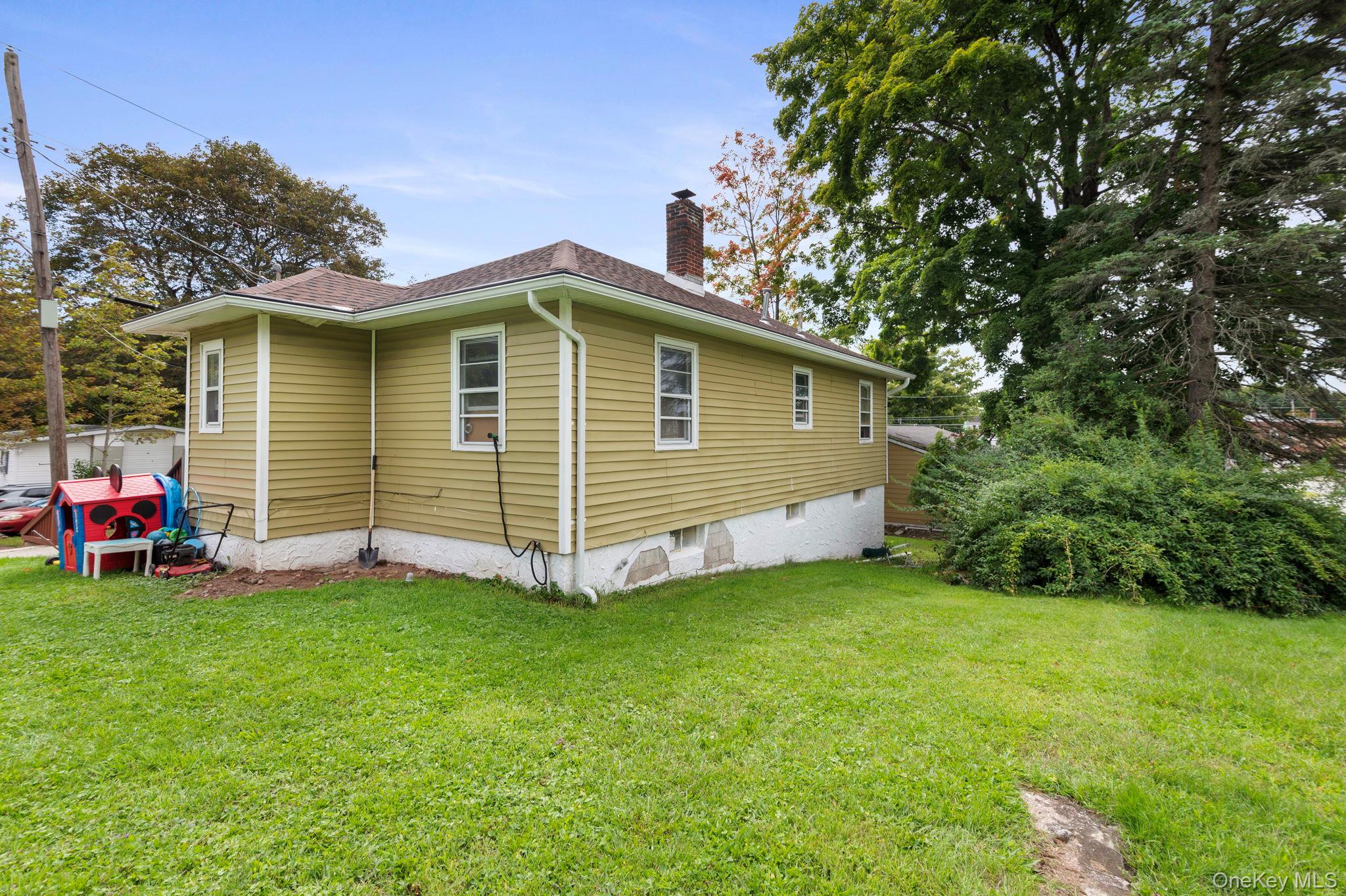 5 Roosa Avenue Property Photo 13