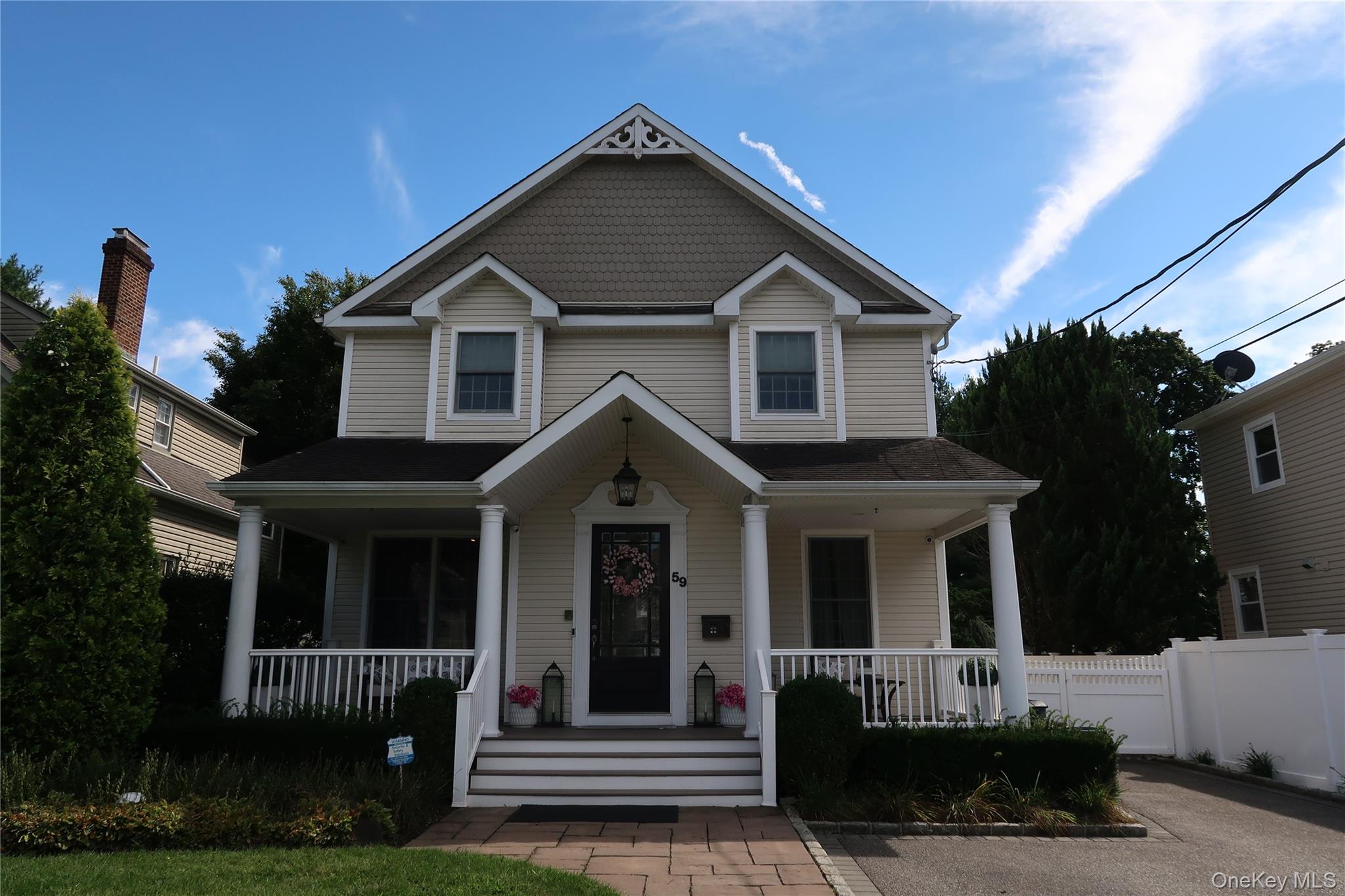 59 Meadowbrook Road Property Photo 1