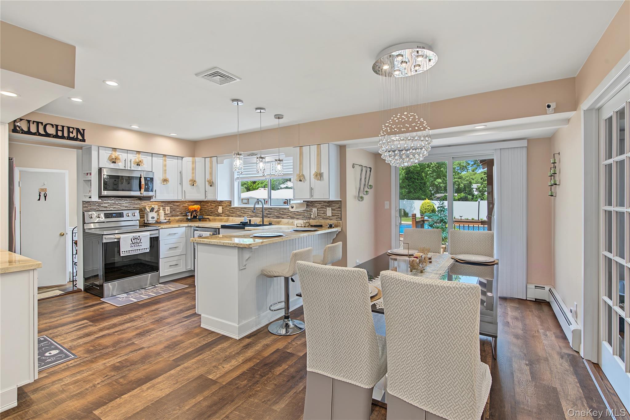 7 David Drive Property Photo 10