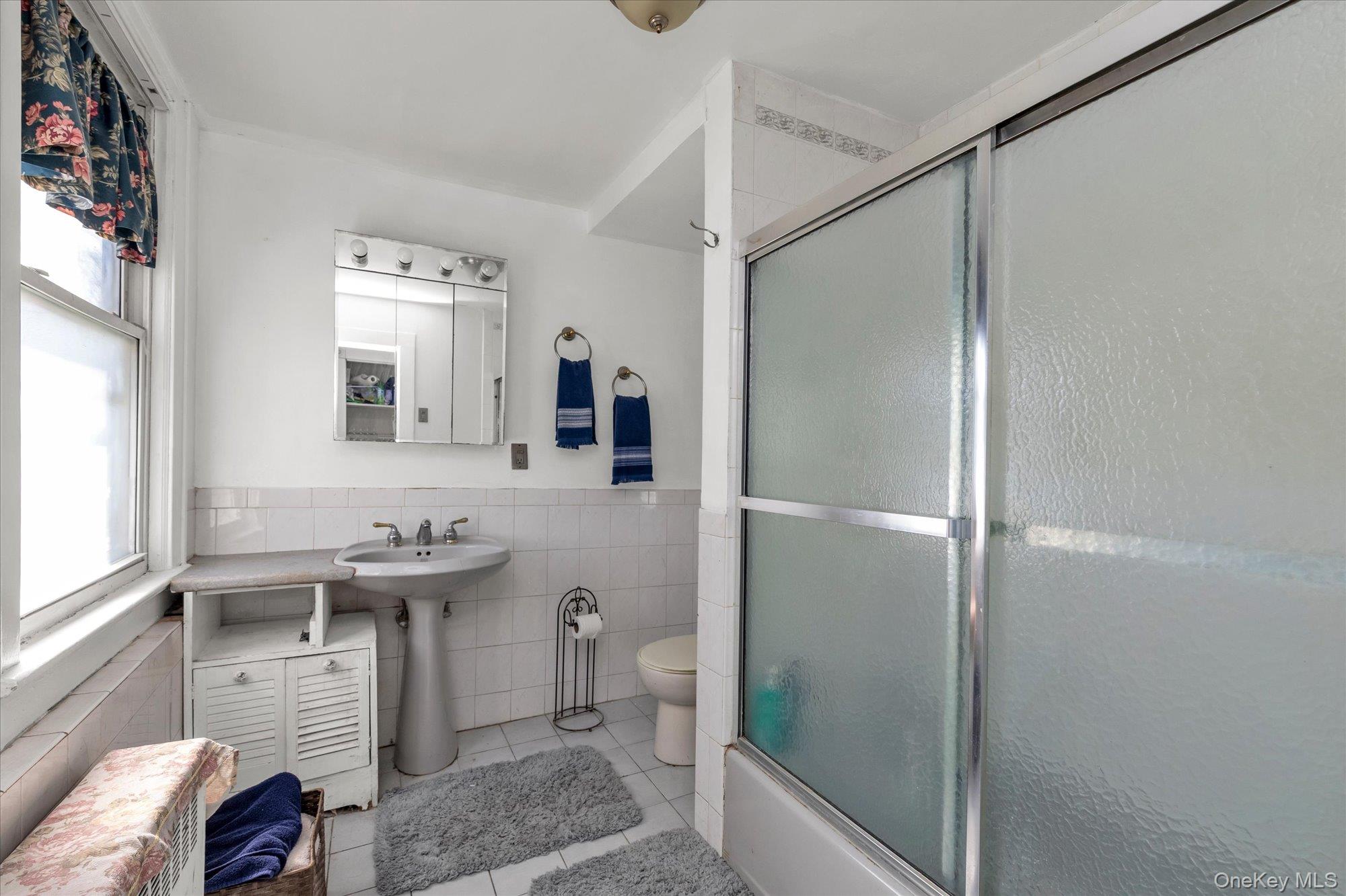 464 Stratford Road Property Photo 13