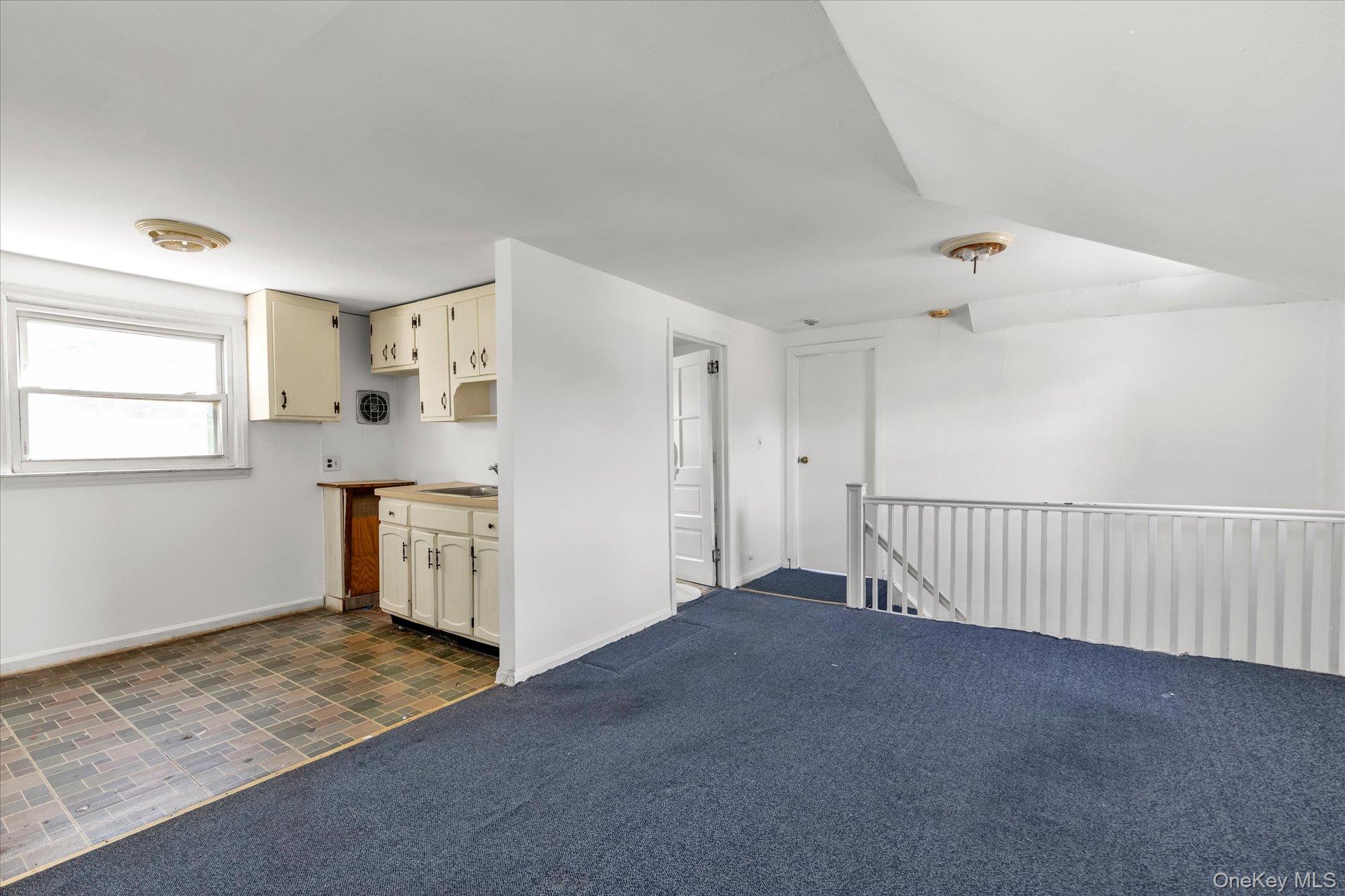 464 Stratford Road Property Photo 16