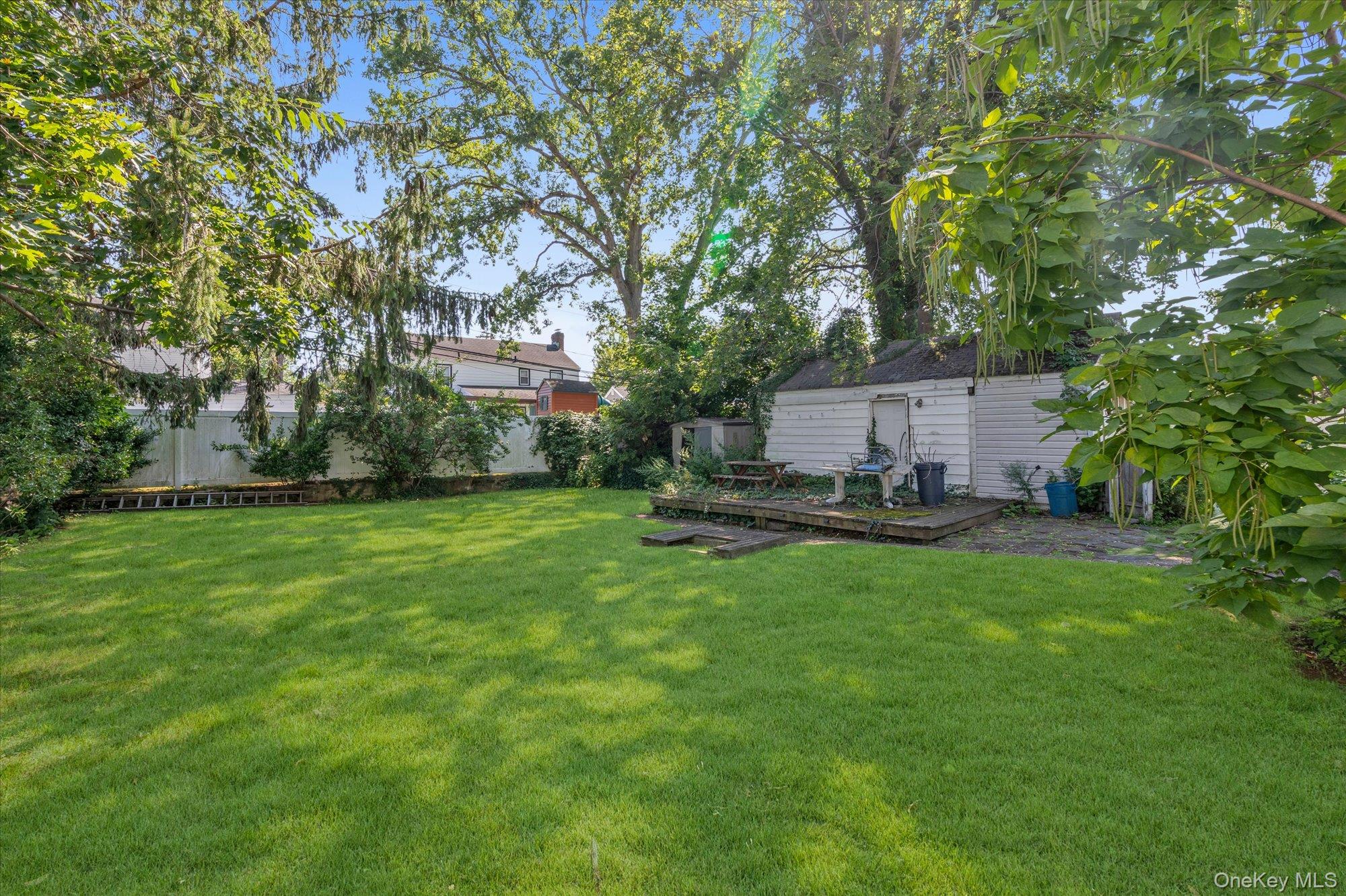 464 Stratford Road Property Photo 22