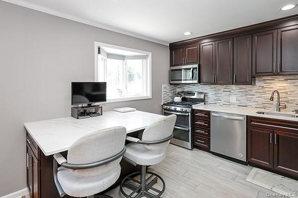 1102 Lawrence Road Property Photo 14