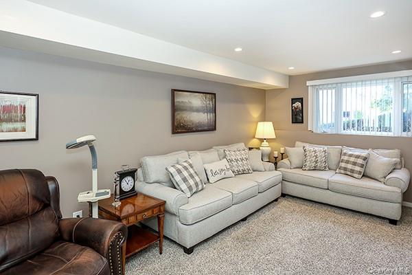 1102 Lawrence Road Property Photo 25