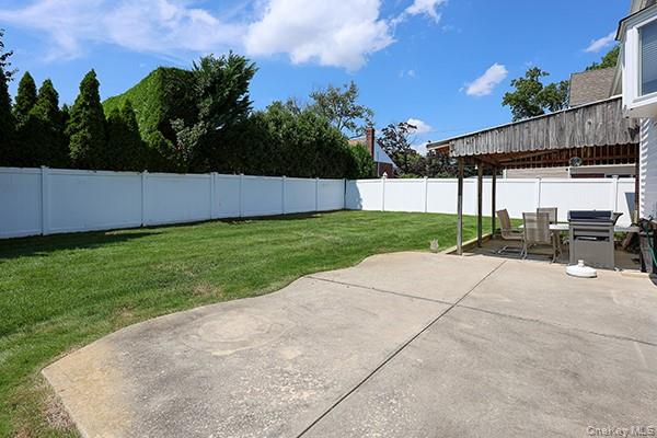 1102 Lawrence Road Property Photo 28