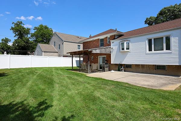1102 Lawrence Road Property Photo 30