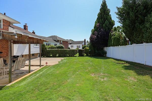 1102 Lawrence Road Property Photo 32