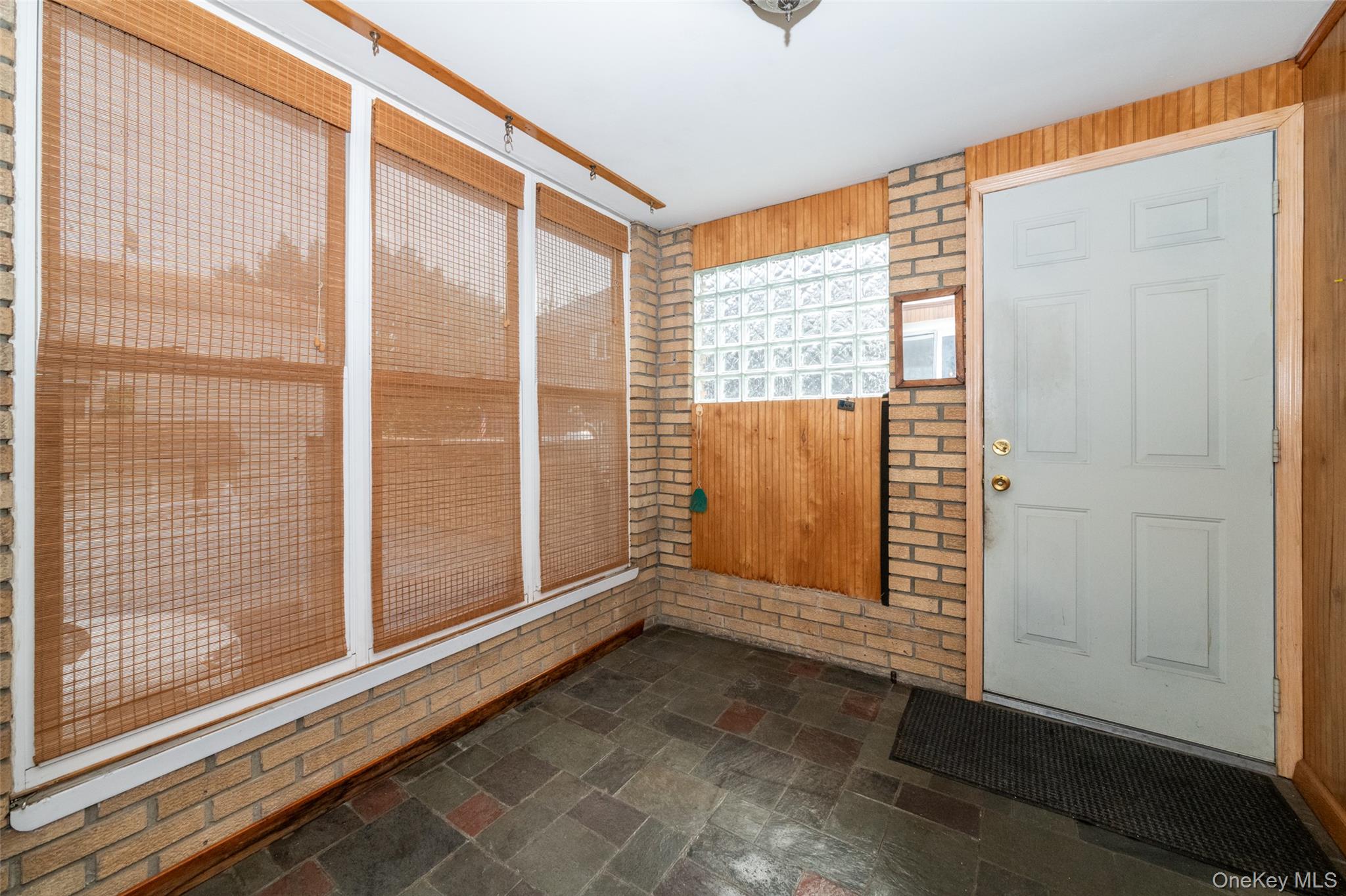 1559 Hollywood Avenue Property Photo 10