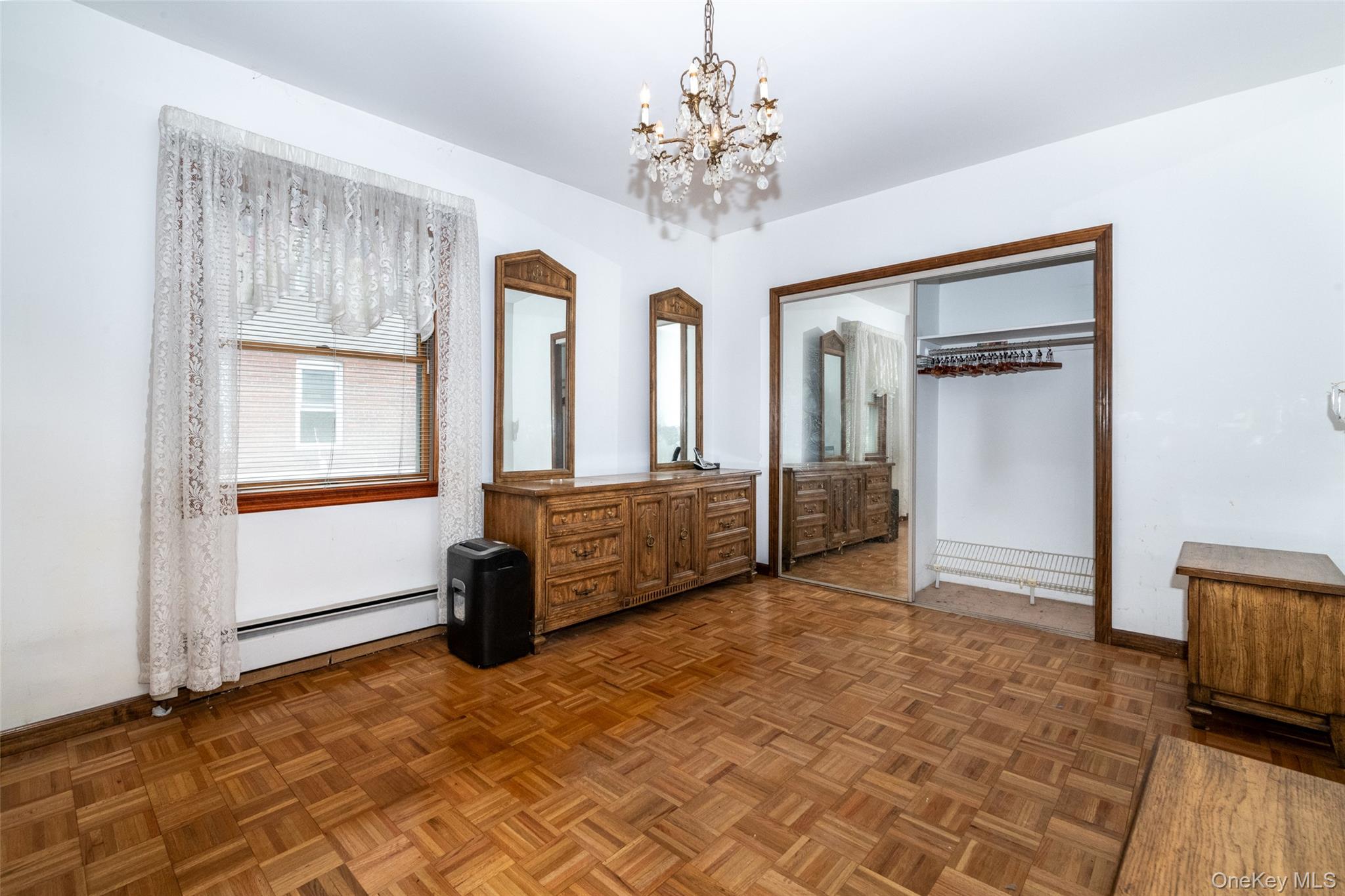 1559 Hollywood Avenue Property Photo 11