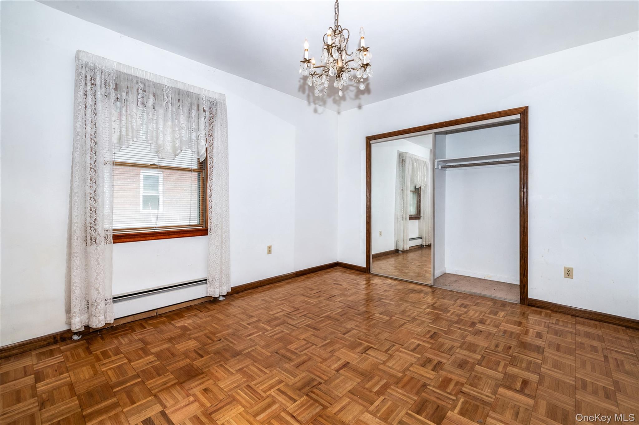 1559 Hollywood Avenue Property Photo 14