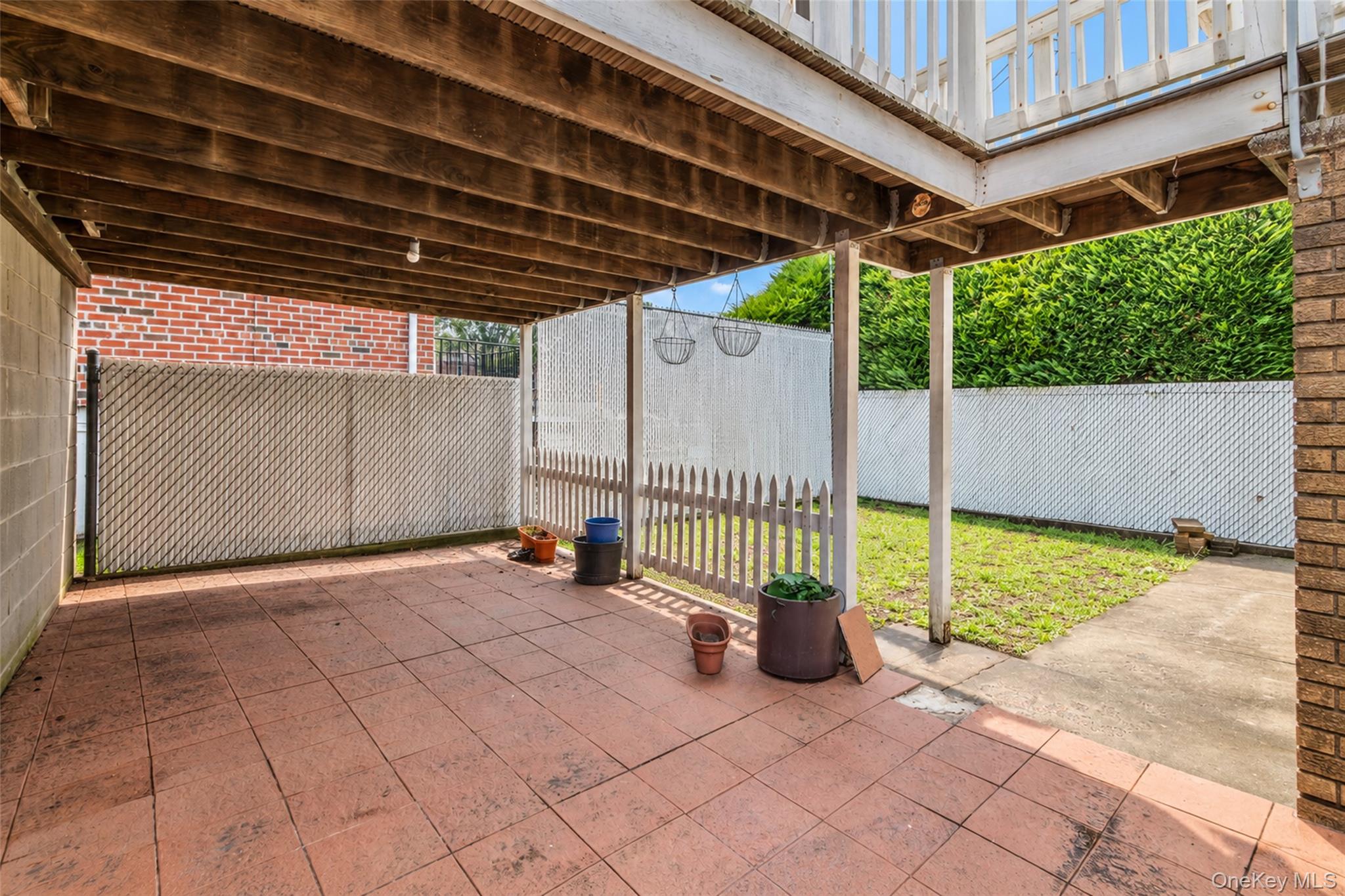 1559 Hollywood Avenue Property Photo 27