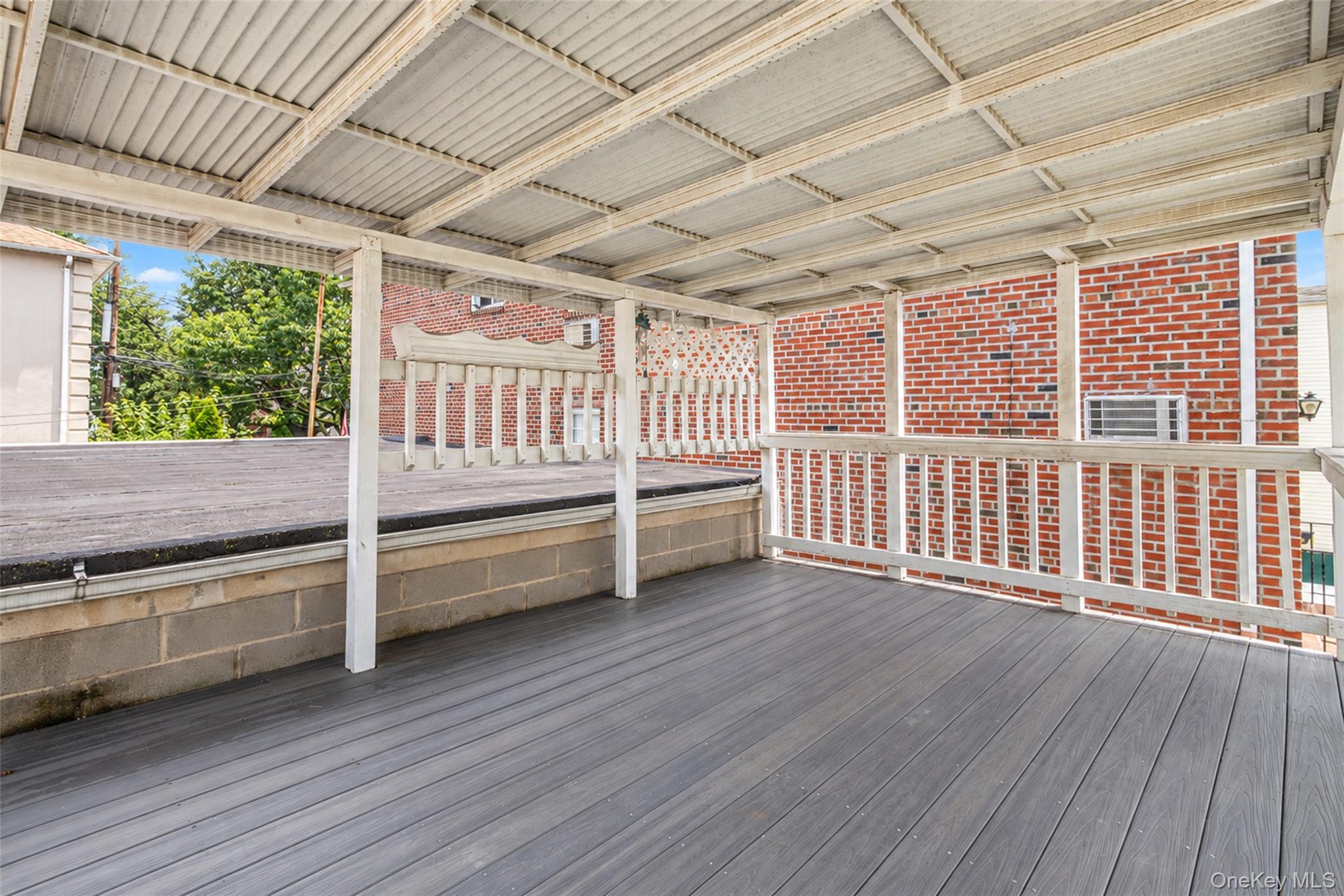1559 Hollywood Avenue Property Photo 29