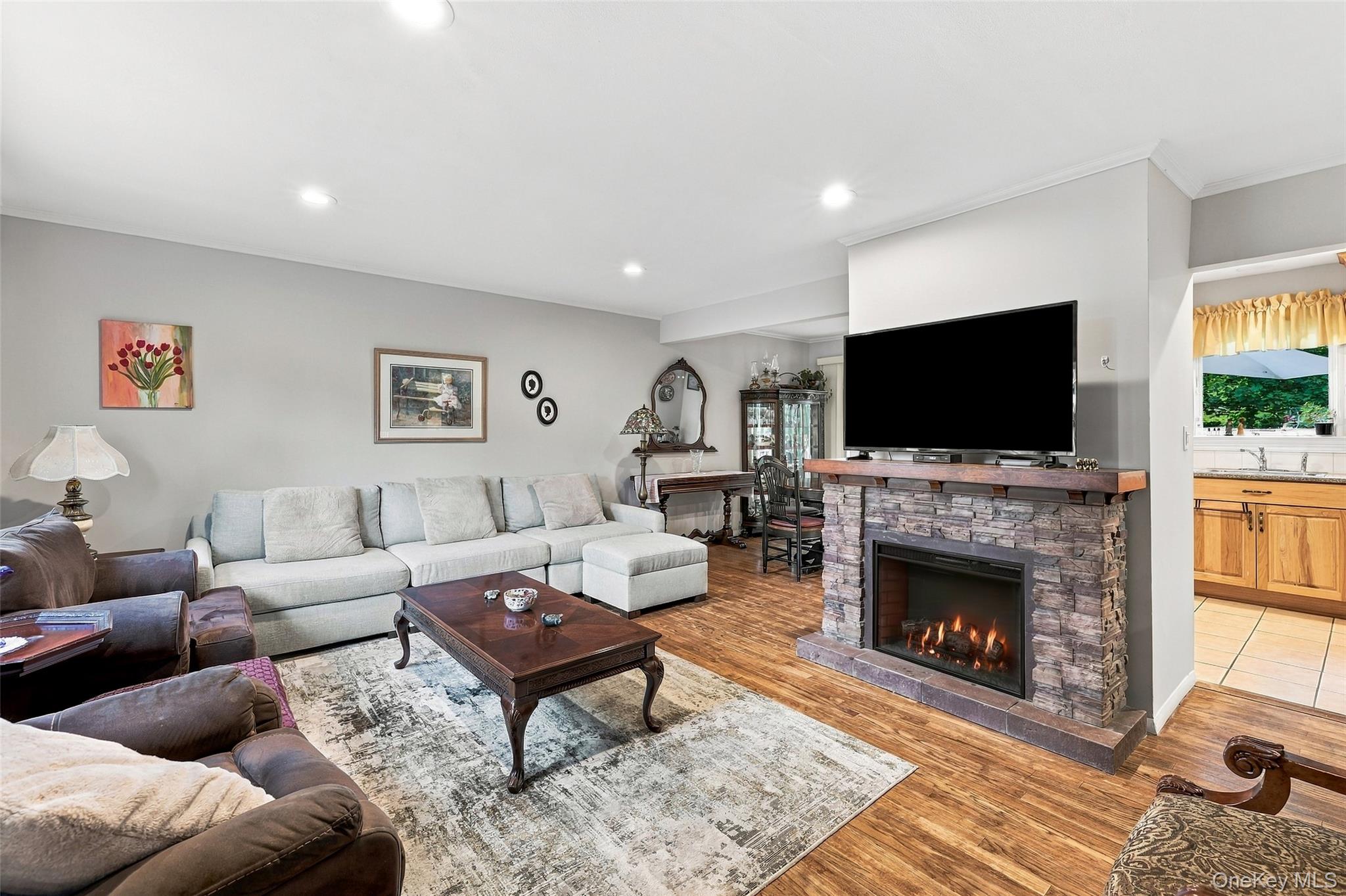 3507 Strang Boulevard Property Photo 6