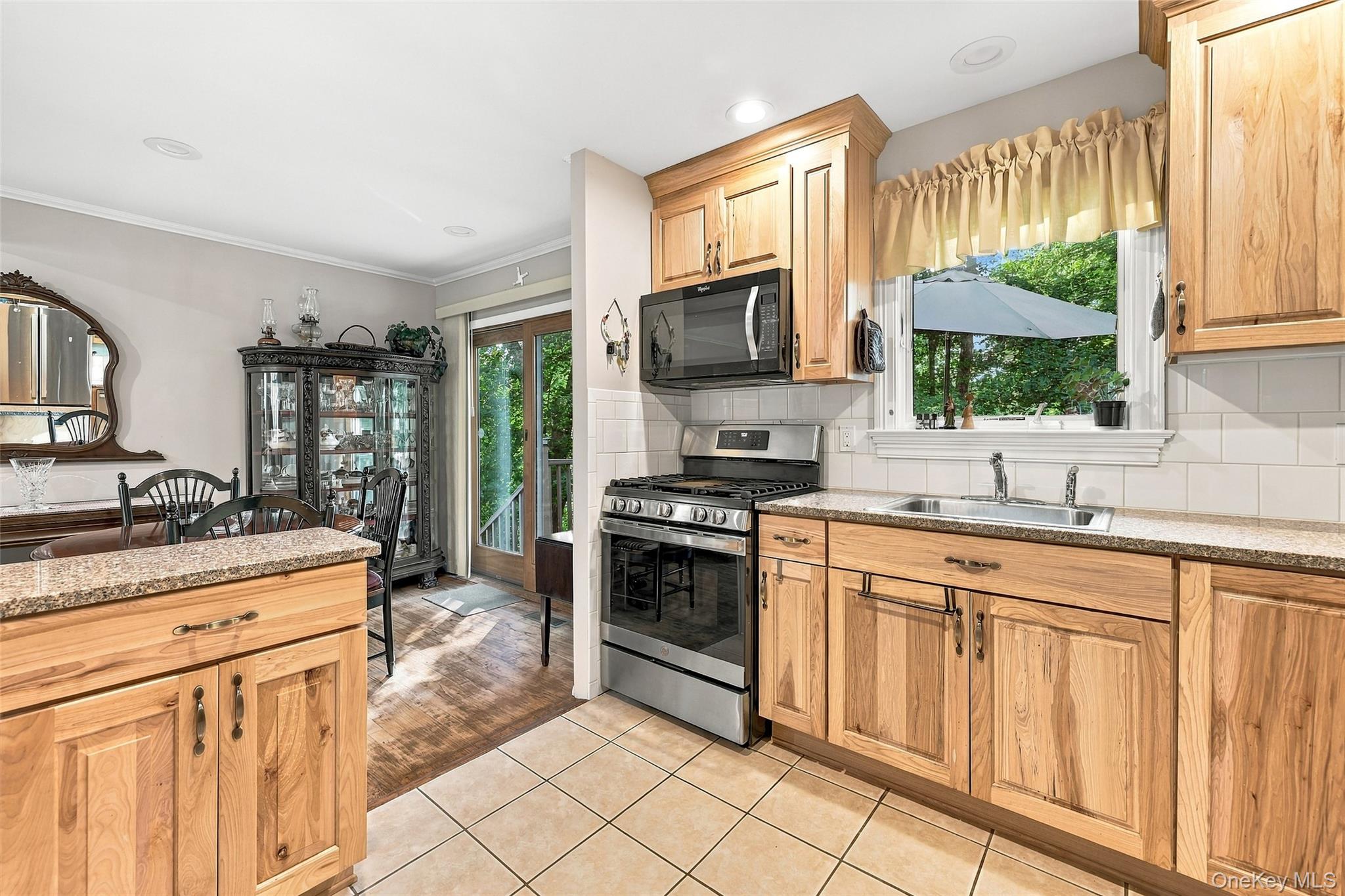 3507 Strang Boulevard Property Photo 11