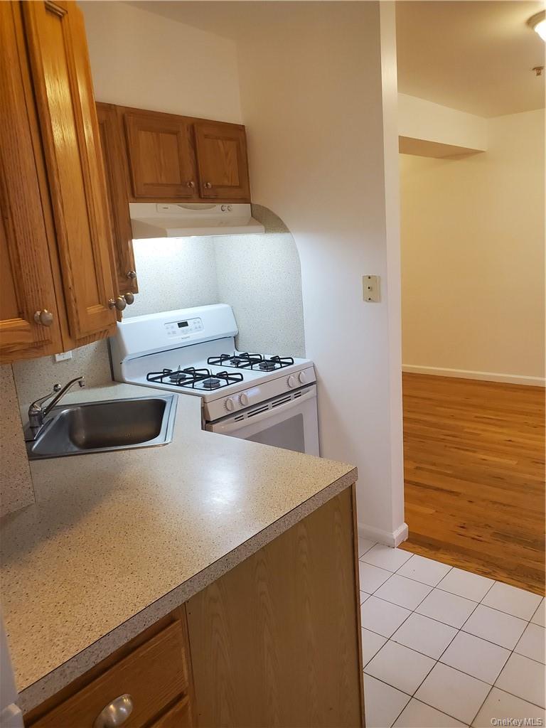 113 Main Street 1n Property Photo 3