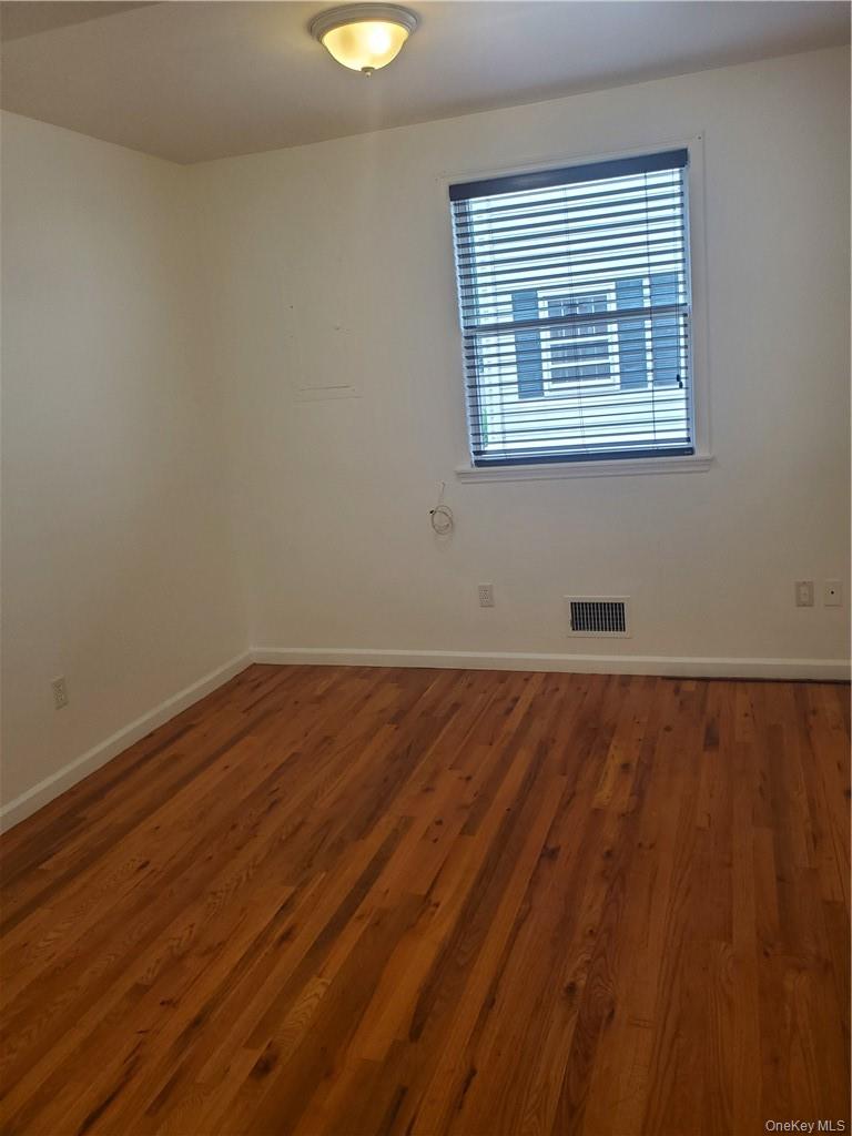 113 Main Street 1n Property Photo 8