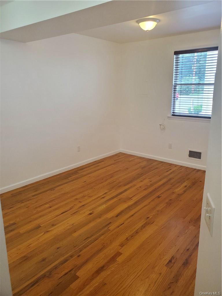 113 Main Street 1n Property Photo 9