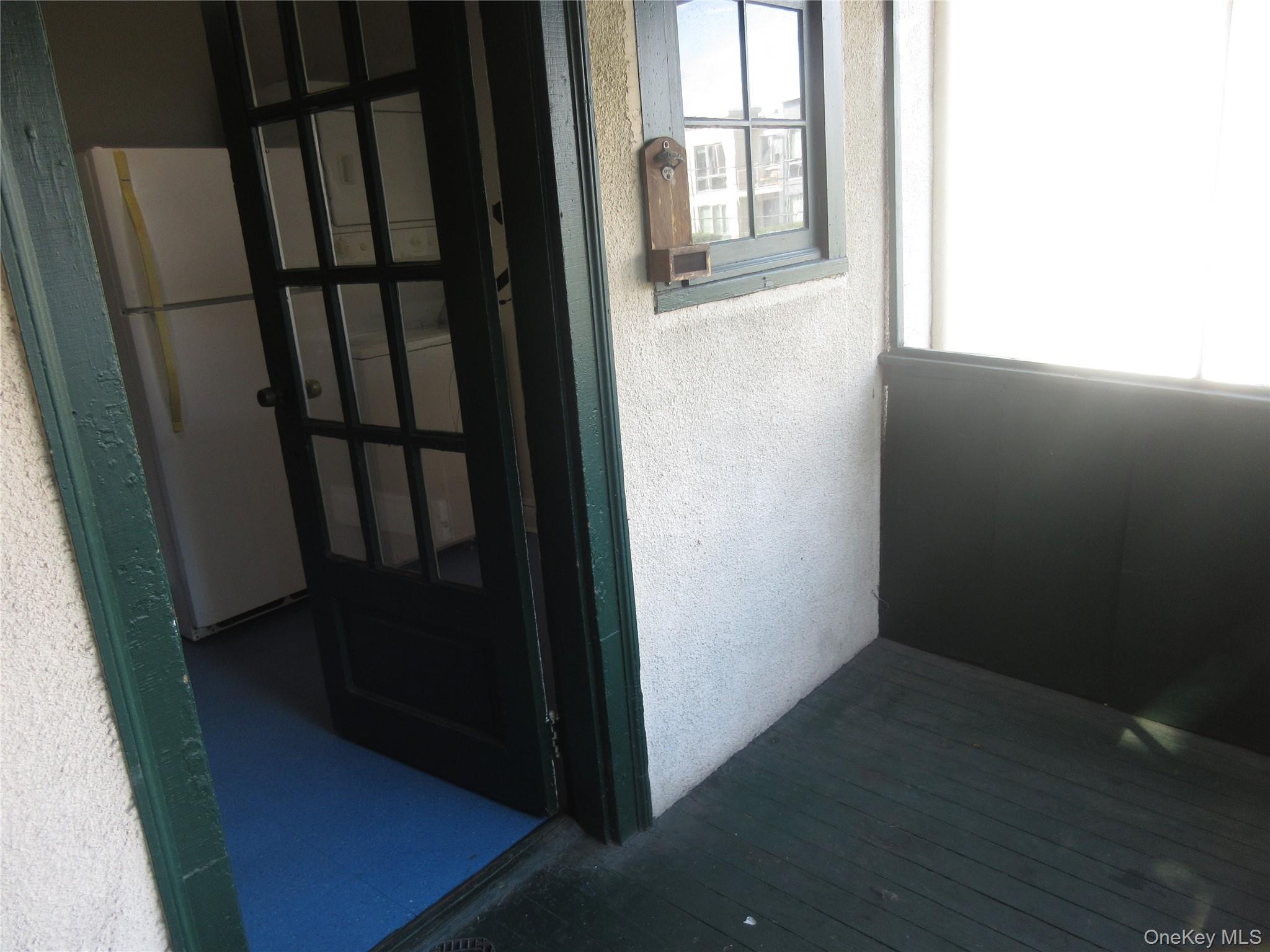 66 S Franklin Street Property Photo 9