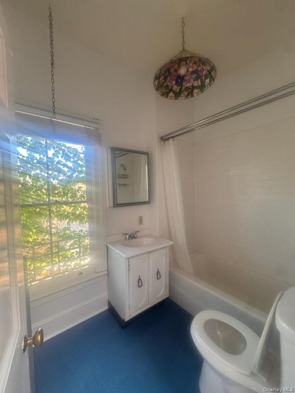 66 S Franklin Street Property Photo 14