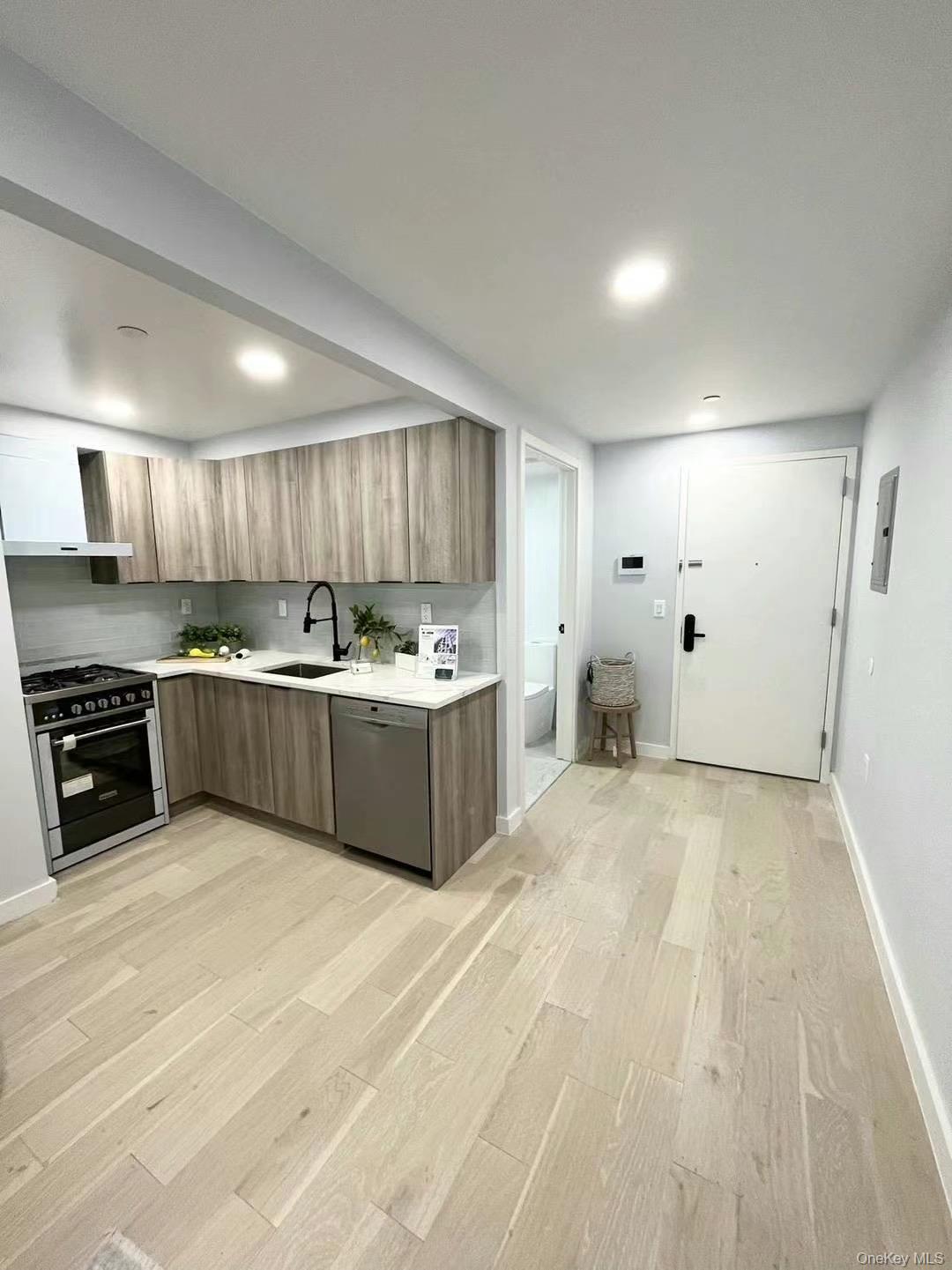 37-32 89th Street 2c Property Photo 8