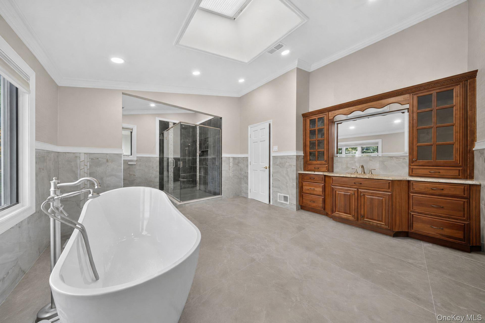 40 Bristol Drive Property Photo 13