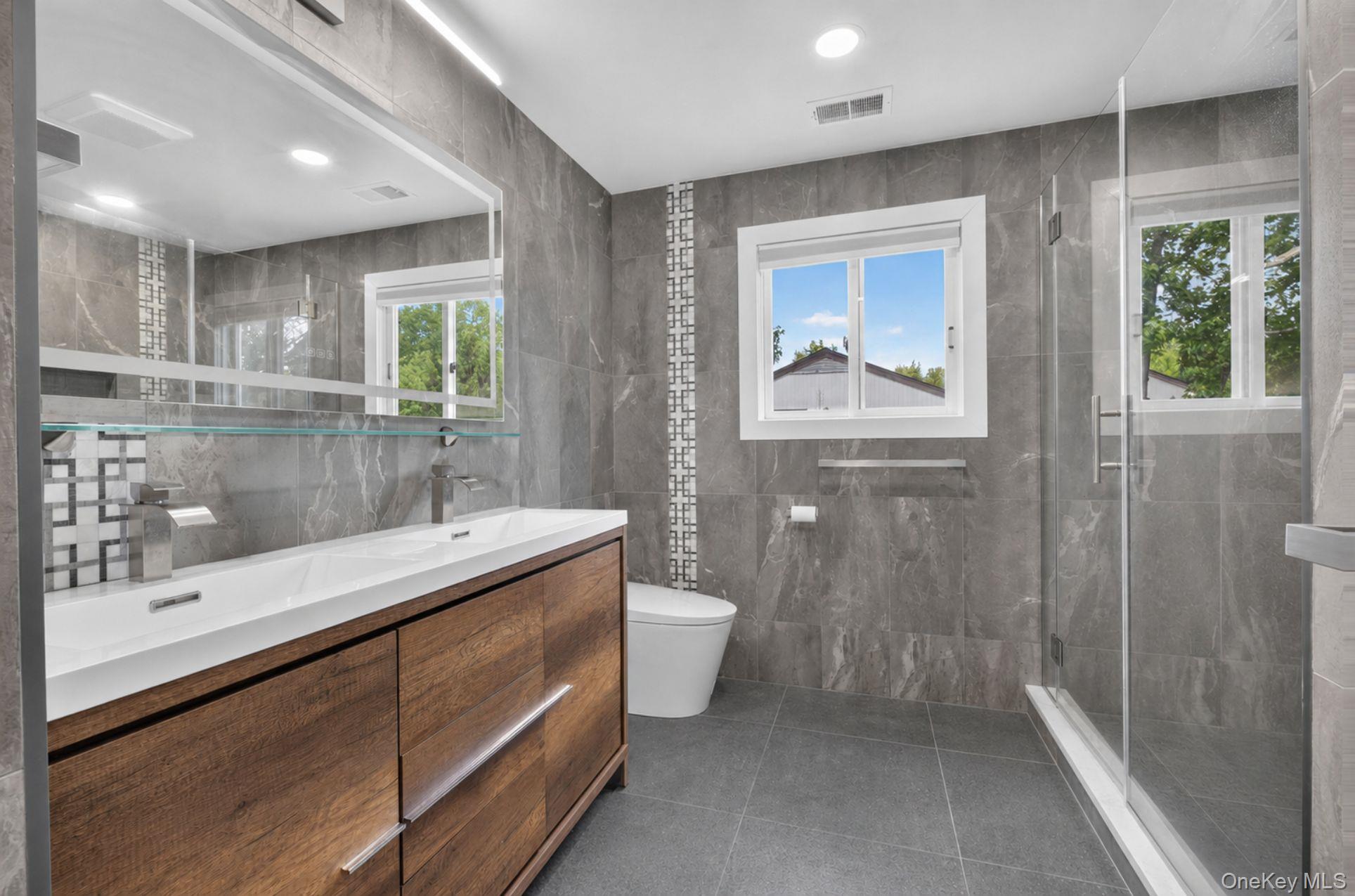 40 Bristol Drive Property Photo 17