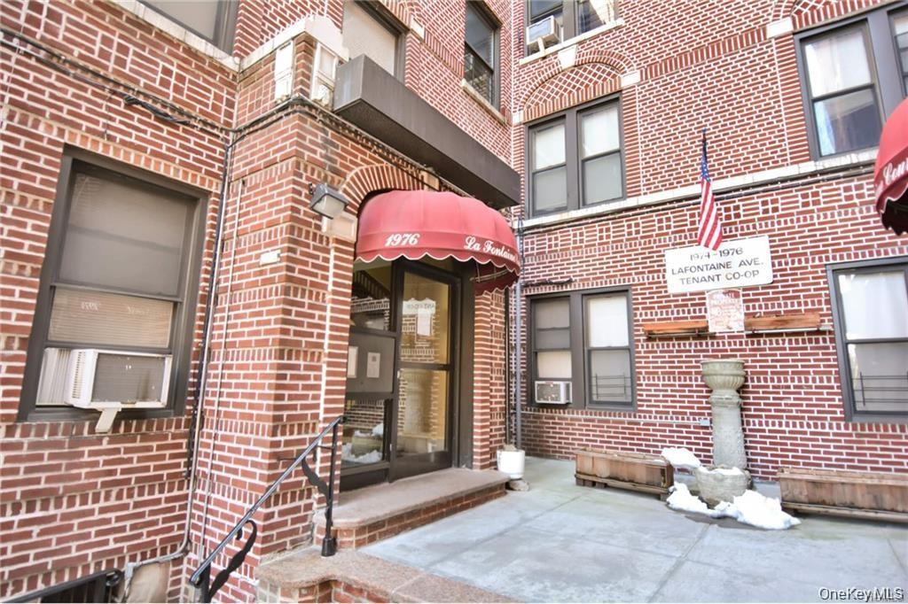 1976 Lafontaine Avenue 5c Property Photo 13