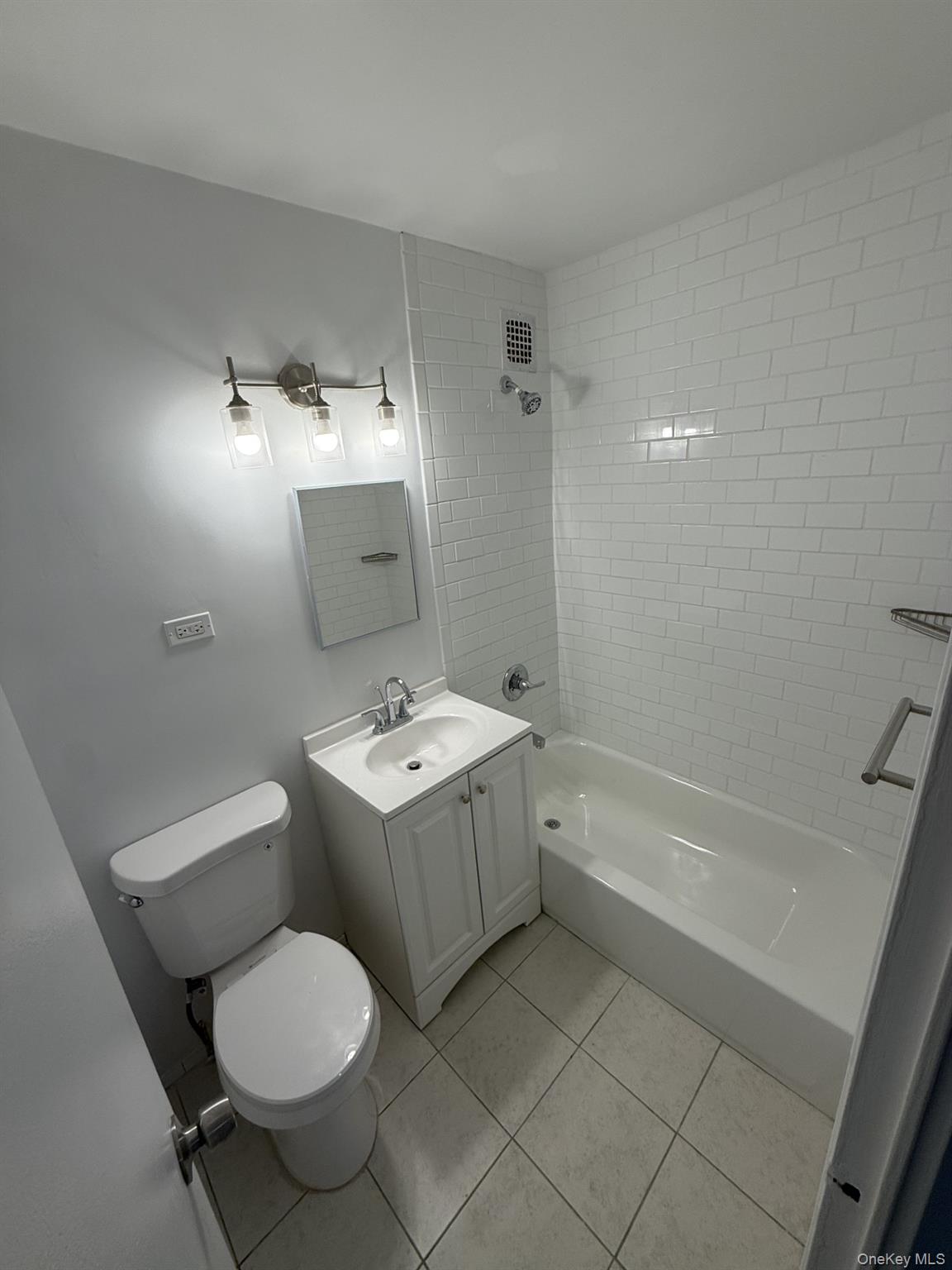 123-40 83 Avenue 11e Property Photo 5
