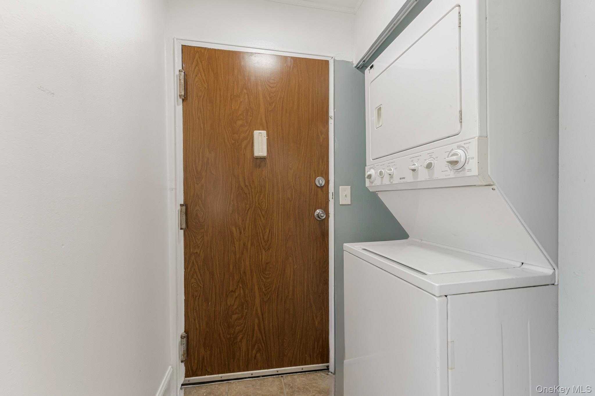2 Crescent Drive #5 Property Photo 14